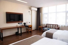 Home Inn Huayi (Linyi Lanling Yucai Road)