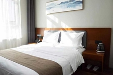 Home Inn Huayi (Linyi Lanling Yucai Road)