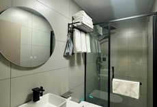 Longkou Zhaoren Business Hotel