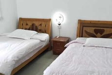 Hongmei Hot Spring Hostel