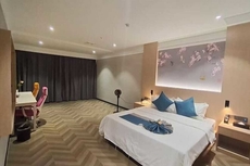 Xiangjiang Hotel Shishi