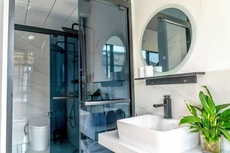 Tiantai Happiness Inn