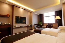 Fugang Hotel(Xuchang College High Speed Rail East Station Store)