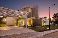 Golf View Home by Stayjade