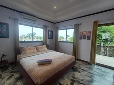 CET Resort & Rayong Padelcenter