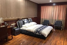 Xinxiang Jinghua Tropical Mineral Spring Health Garden