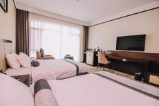 Grand Cloud View Hotel