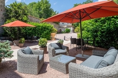 Demeures & Chateaux Hotel de Greuze