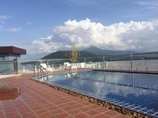 Intouch Riverside Hotel