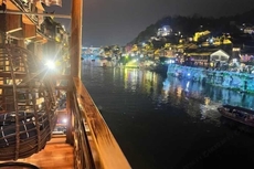 FengjiangdiaojiaolouInn (Fenghuang Ancient Town Hongqiao)