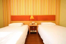 Jiahe Hotel (Xishuangbanna Jinghong City Poshu Square)