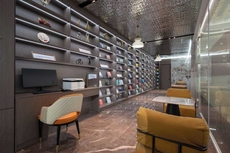 World Hotel Hualian Shoppin Plaza branch