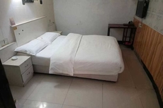 Green Tree Inn (Shangqiu Liangyuan District Railway Station)