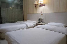 Green Tree Inn (Shangqiu Liangyuan District Railway Station)