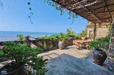 Xuwen Antarctic Village Artist Tribe