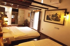 Fengguan Mountain Meilu Village Inn (Yangshuo Yulong River Scenic Area)