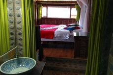 Qinglu Courtyard Hotel