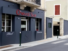 Logis Hotel Le Cheval Noir