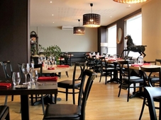 Logis Hotel Le Cheval Noir