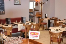 Logis Le Carnot Hotel