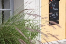 Le Continental Hotel