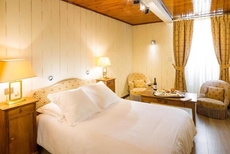 Logis Hotel De La Poste Corps