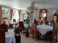 Logis Hotel De Bretagne