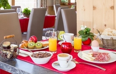 Chalet-Htl Le Beausoleil The Originals Relais