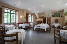 Logis Hotel Le Lion D'or Manzac