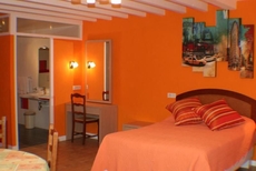 Logis Hotel Aux Tauzins