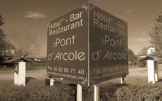 Logis Hotel le Pont d'Arcole