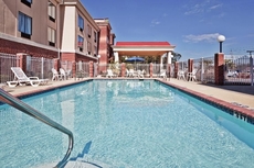 Holiday Inn Express & Suites Forest, an IHG Hotel