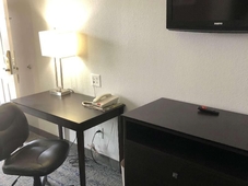 Executive Inn and Suites