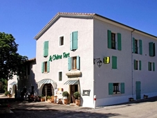 Logis Hotel Le Chene Vert