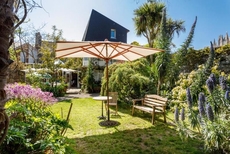 Logis Hotel de France et des Fuchsias