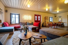 Kiriaki Guesthouse & Suites