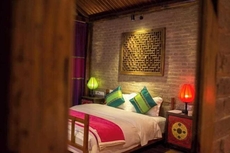 Huayutang Renwen Inn