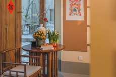 The Long Circle House