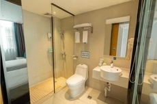 City Convenience Hotel (Yingcheng Railway Station Shanghe Square)