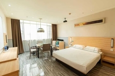 City Convenience Hotel (Yingcheng Railway Station Shanghe Square)