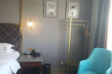 Hillman Light Luxury Hotel (Yueyang Taiyangqiao Branch)