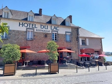 Hotel du Lac