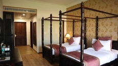 Hotel Raj Vilas The Palace