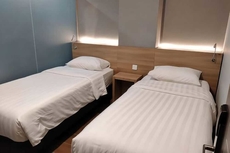 Hotel Marina Airport