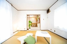 Higashiomi Large House