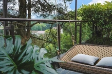 Guofu Shuanggong Shanju