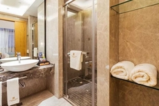 Sovereign Garden Hotel