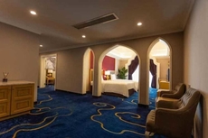 Sun City Huiyue Hotel