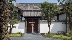 MOONRISE HOTELS & RESORTS