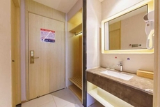 Jiadun Holiday Hotel